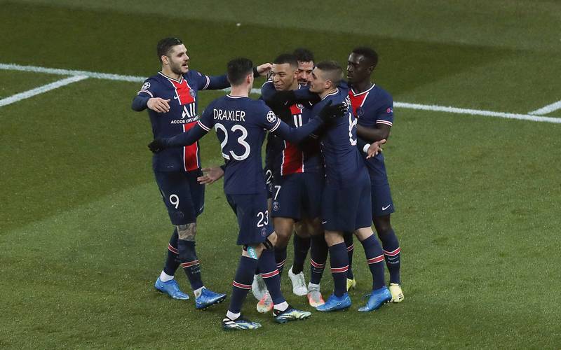 意甲半场：劳塔罗破门，莫拉塔伤退，国米1-0科莫（意甲半场战报：劳塔罗建功，莫拉塔伤退，国米暂1-0领先科莫）