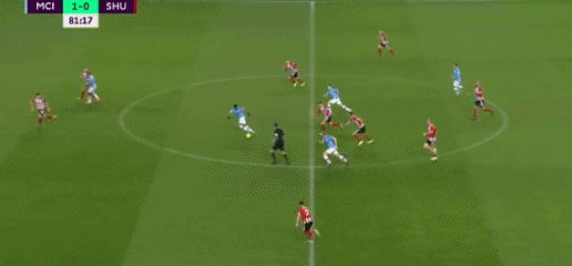 每体：巴萨不会为合同只剩半年的中卫付转会费，想来只能免签（每体：巴萨无意为合同剩半年的中卫支付转会费，若想加盟只能自由身）