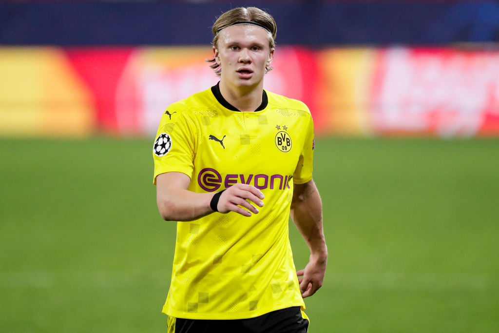 马卡：皇马近期比赛陷入混乱，阿隆索面临未完成的建队挑战（马卡：皇马连战失序，阿隆索的重建任务仍未完成）