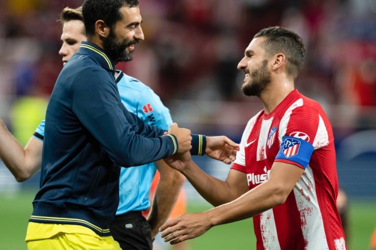 强队优势全无，弱队反而更冷静（强队优势尽失，弱队更加沉稳）