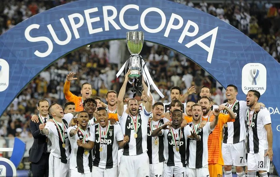 广厦男篮末节逆转战胜北京（广厦男篮末节翻盘击败北京队）