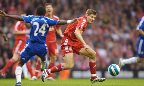 跟队：乌尔赖希预计赛季结束后退役，将留在拜仁俱乐部任职（队记：乌尔赖希或于赛季末挂靴，未来将留在拜仁任职）